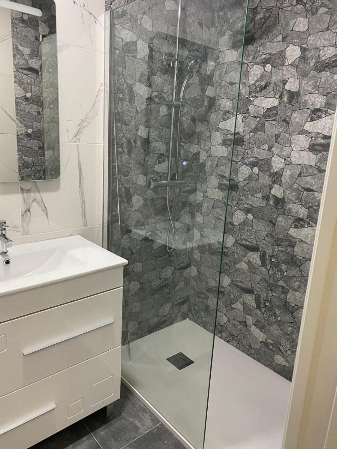 Piso Nuevo A 10 Minutos De San Sebastian Appartement Lasarte Oria Buitenkant foto