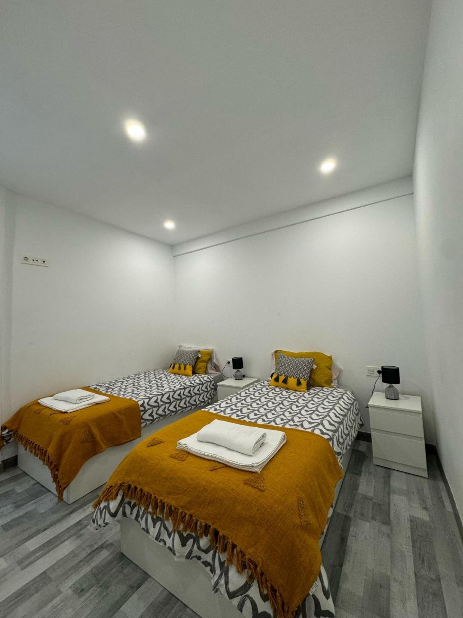 Piso Nuevo A 10 Minutos De San Sebastian Appartement Lasarte Oria Buitenkant foto